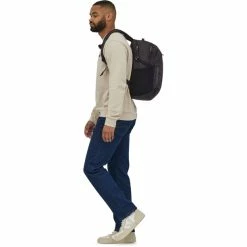 Patagonia Refugio Day Pack 26l Black -Laptop backpacks Shop patagonia refugio day pack 26l black 4